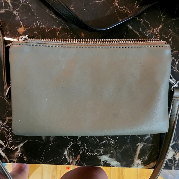 Matt and nat purse - Picture 3 of 4